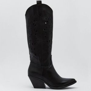 Women’s Black Cowboy Boots Sz 8